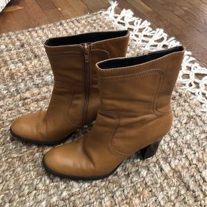 VINTAGE NINE WEST BOOTS